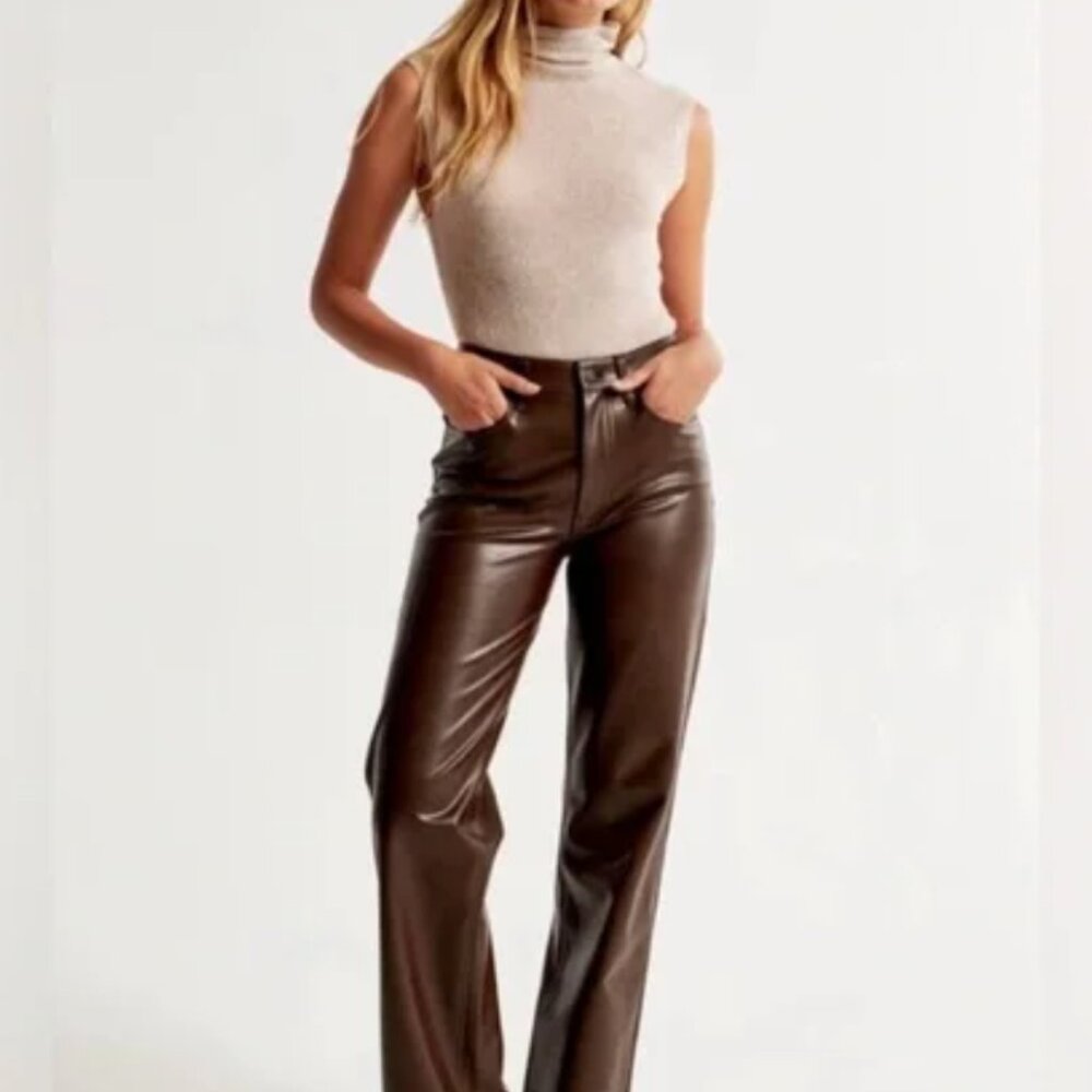 Abercrombie 90’s Straight Ultra High Rise Leather Pants